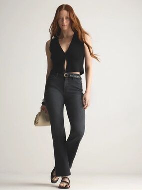 Quince Bella Stretch High-Rise Straight Jeans